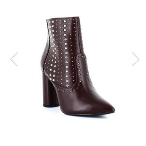 BCBGeneration Hollis Booties